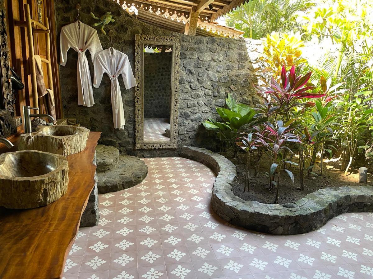 Louka Beach Bali Tianyar Zewnętrze zdjęcie